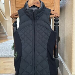 Lululemon Athletica Black Quilted Down Running Vest, size 4